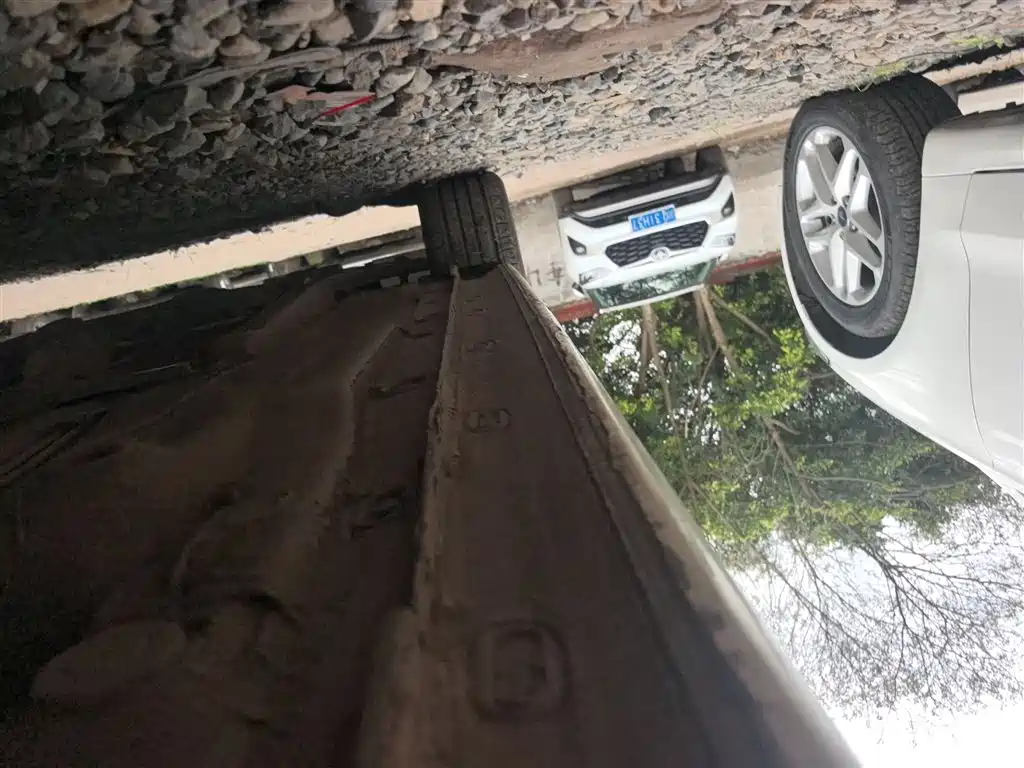 Volkswagen Lavida 2017 1.6L Automatic Trend Edition фото 21