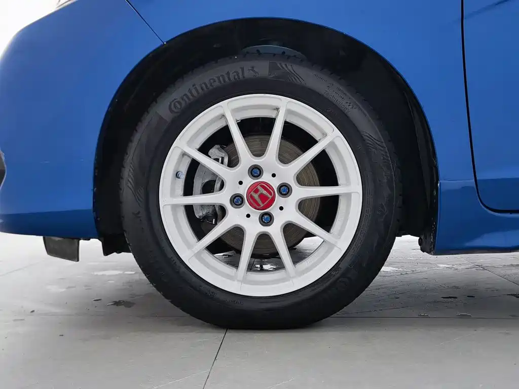 Photo 17 - Honda Fit