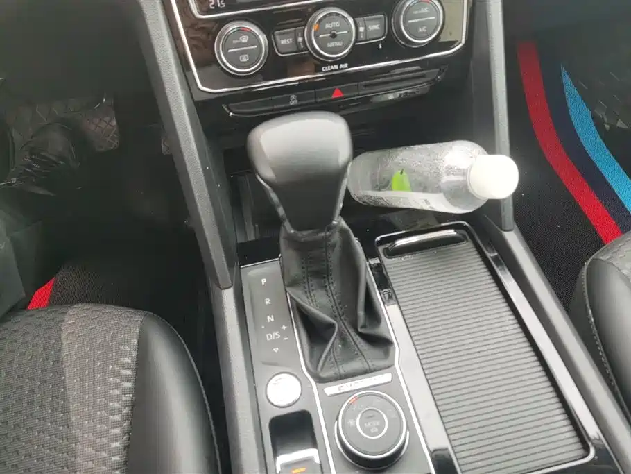 Volkswagen Teramont 2017 380TSI 4WD Comfort Edition фото 16