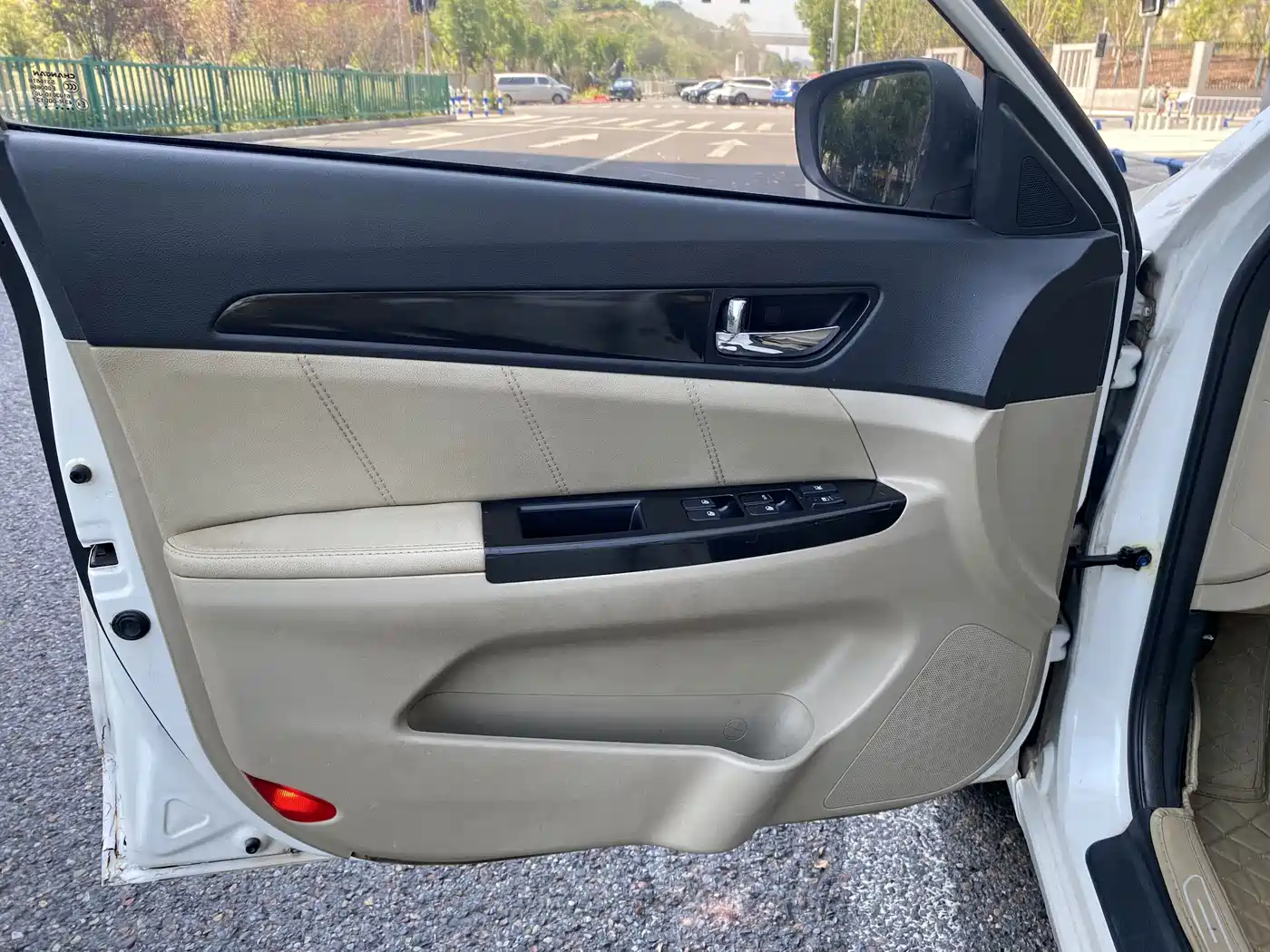Changan Eado 2014 2014 1.6L Manual Luxury