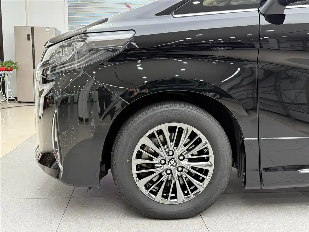 Toyota Alphard 2020 Hybrid 2.5L Luxury Edition фото 9