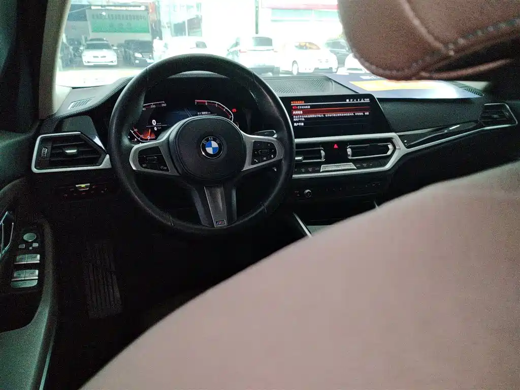 BMW 3 Series 2020 320Li M Sport Package фото 10