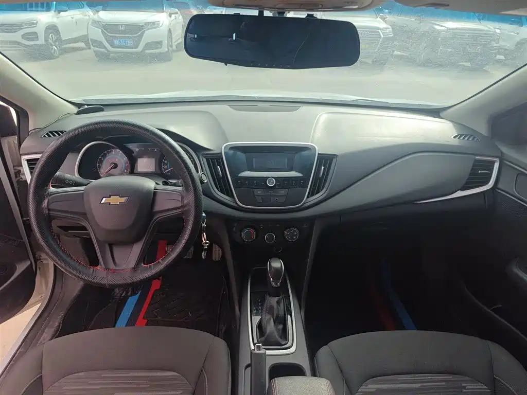 Chevrolet Cavalier 2019 320 Auto Sunroof Enjoyment Edition фото 9