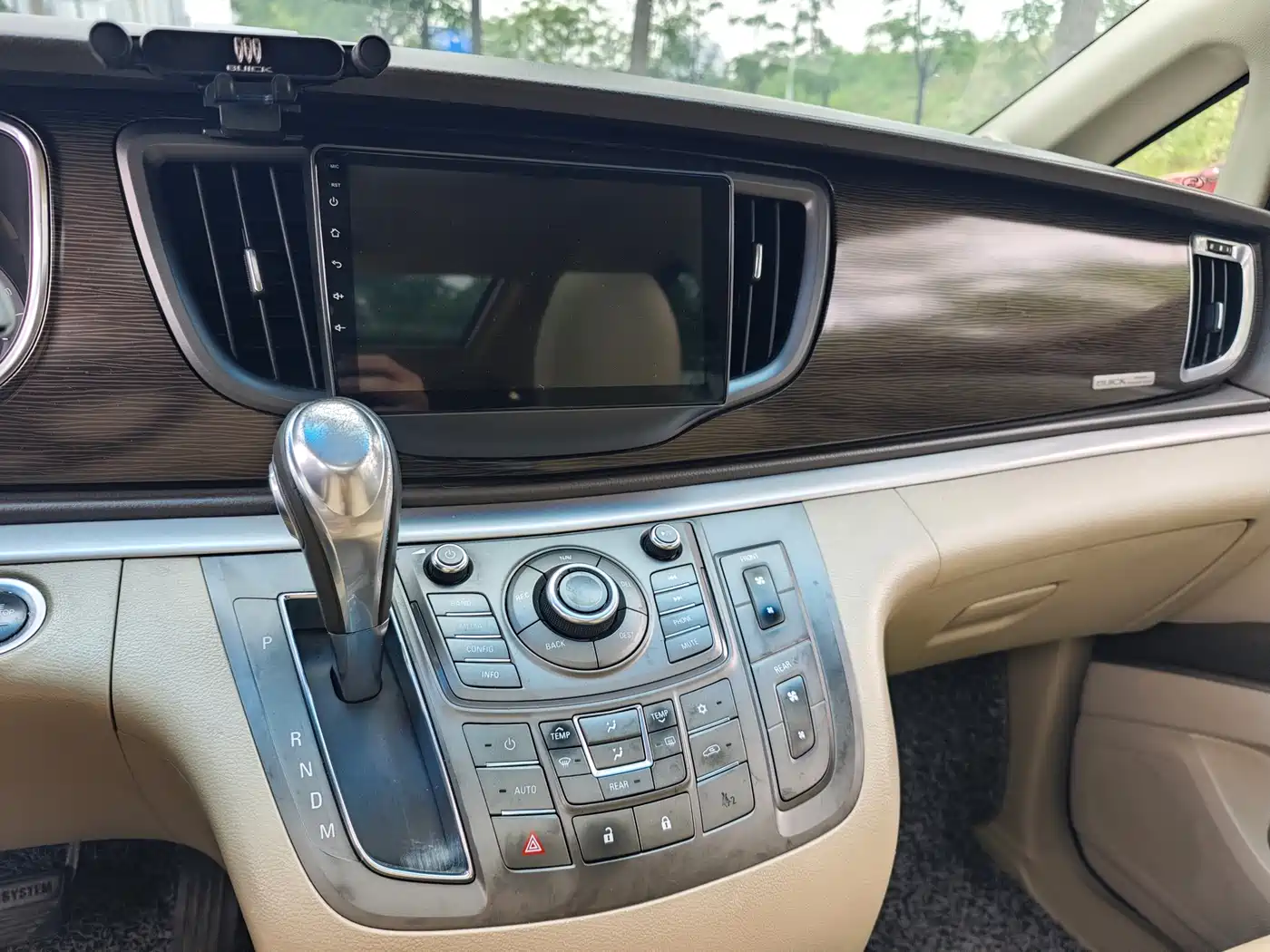 Buick GL8 2013 2.4L LT Luxury Business Executive Edition фото 16