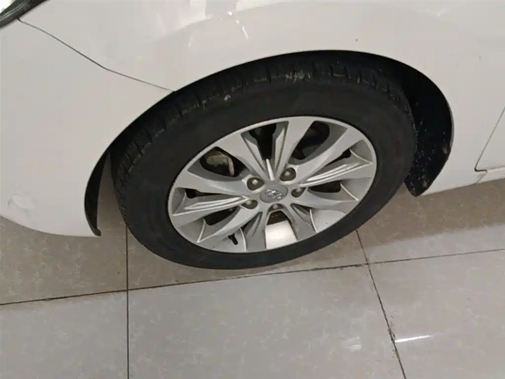 Hyundai Langdong 2016 1.6L Automatic Premium Edition фото 22