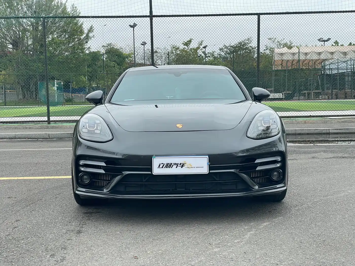 PORSCHE PANAMERA