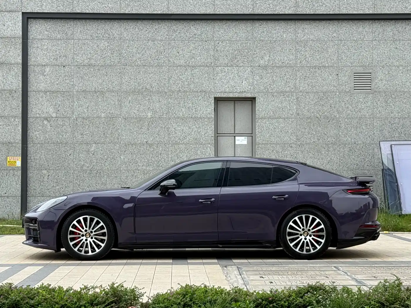 Porsche Panamera 2014 Panamera 3.0T фото 3