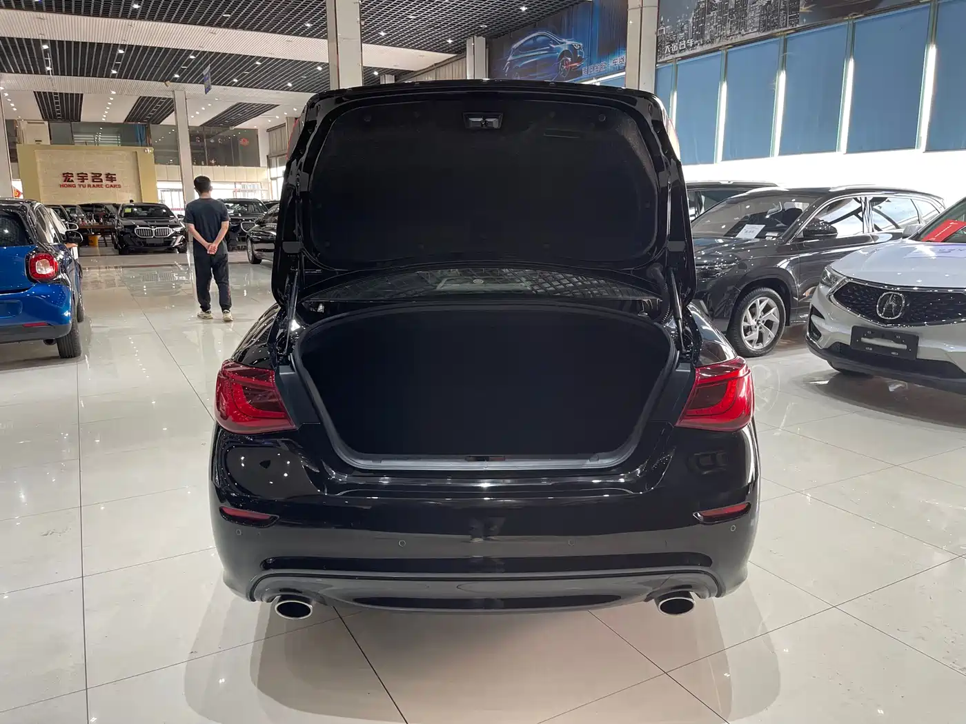 Infiniti Q70 2017 Q70L 2.5L Enjoyment Edition фото 13