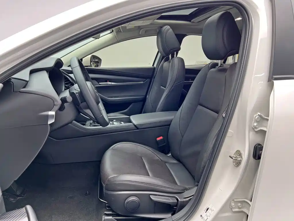 Mazda MAZDA3, миниатюра 12