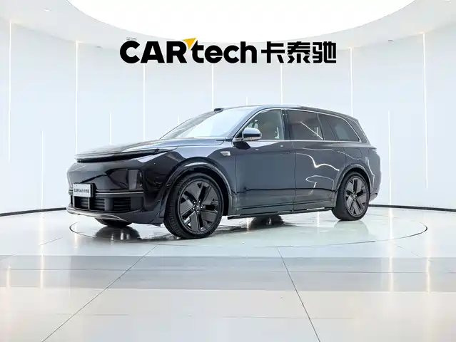 Li Auto Li Xiang L9 2025