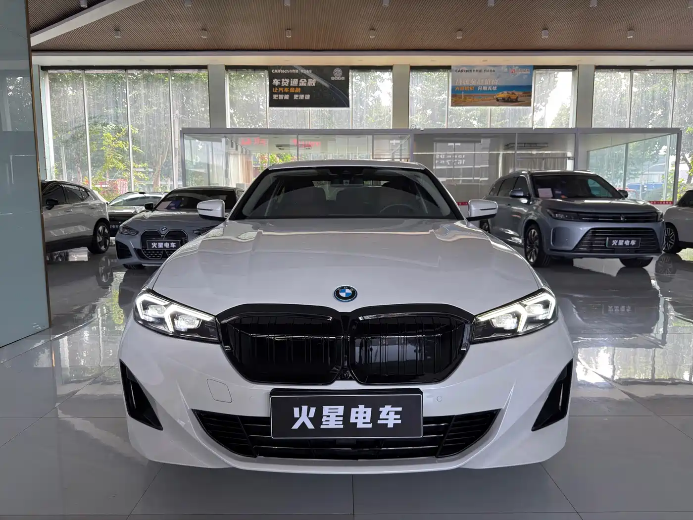 BMW i3 2024 eDrive 35 L