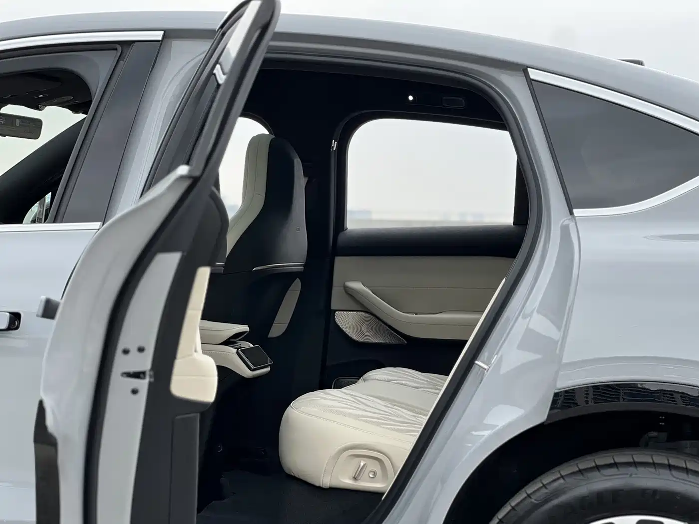 NIO EC6 2025 2025 75kWh