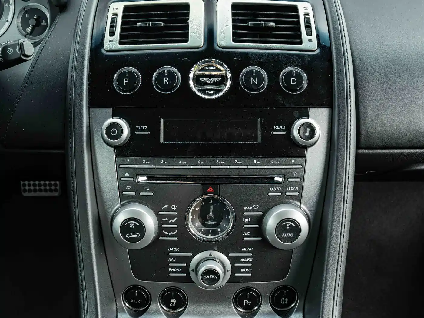 Aston Martin DB9 2009 2007 6.0L Touchtronic Coupe