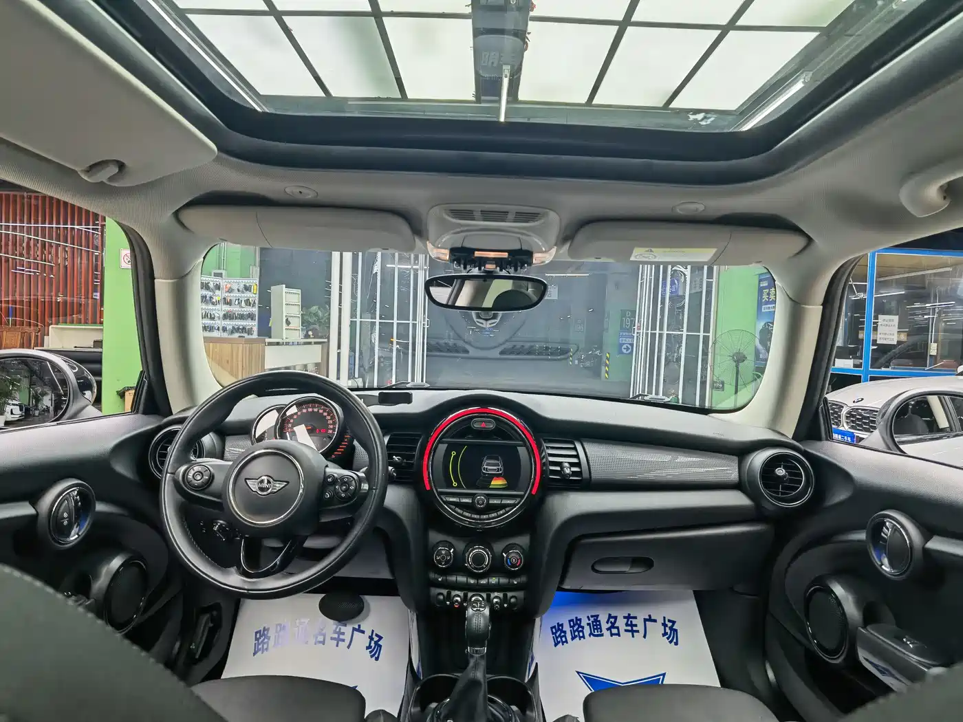 MINI 2016 1.5T COOPER фото 7
