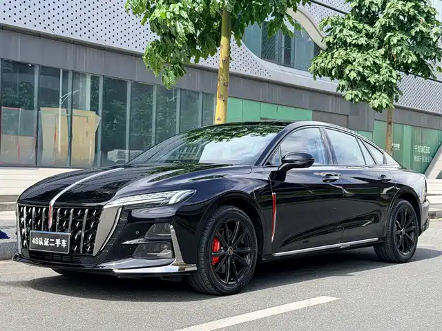  Hongqi Hongqi H6 2024 Model 2.0T Fashion Edition