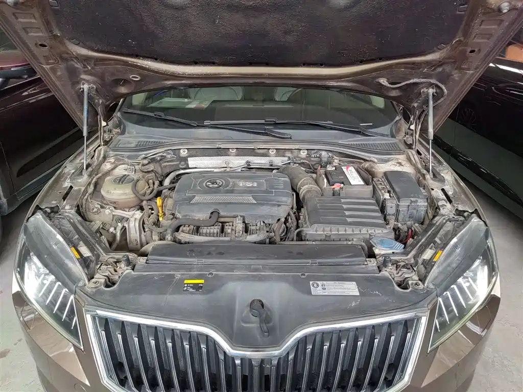 Škoda Superb 2016 TSI330 DSG Smart Edition фото 16