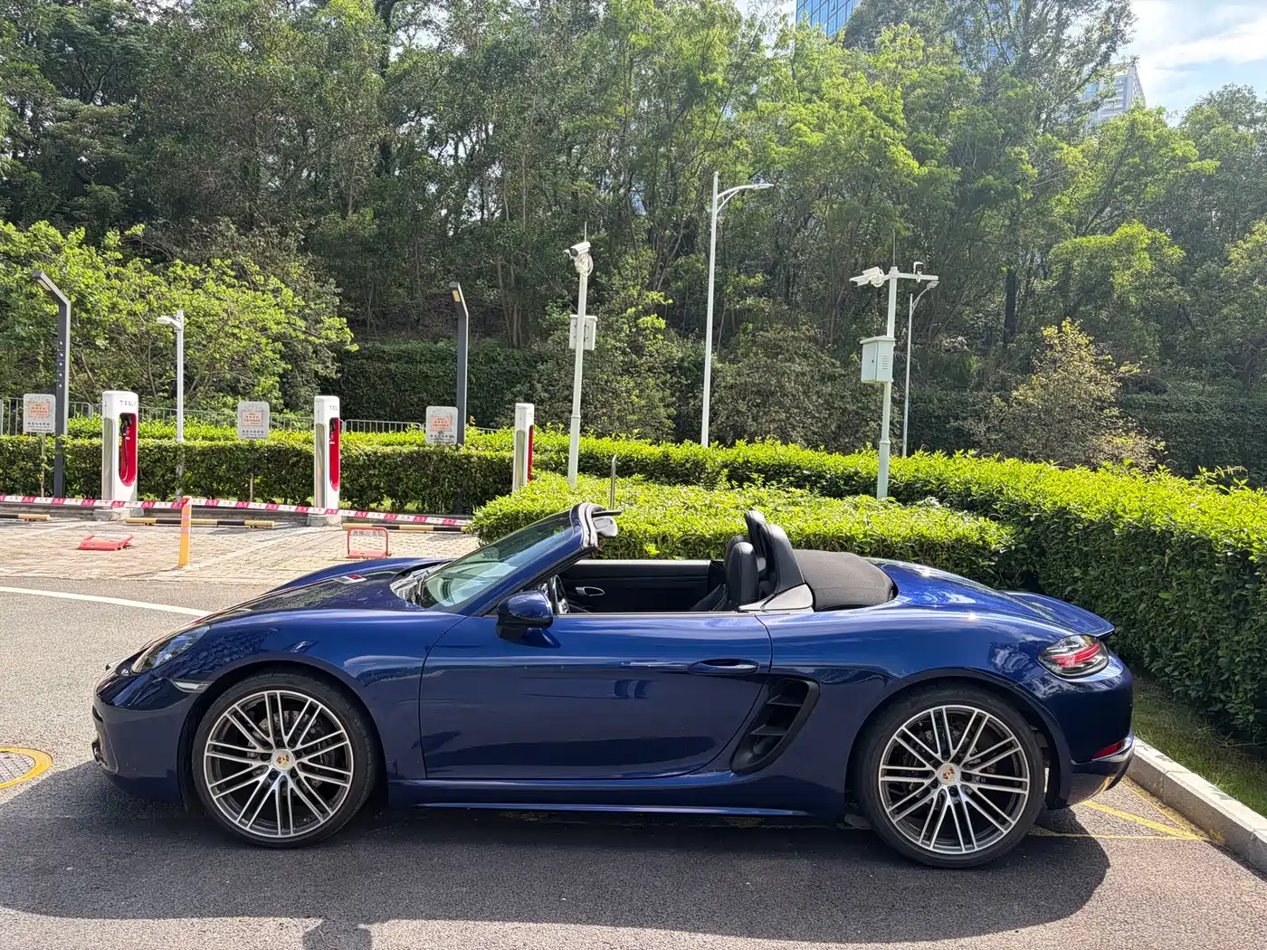 Porsche 718 2022 Boxster 2.0T фото 3