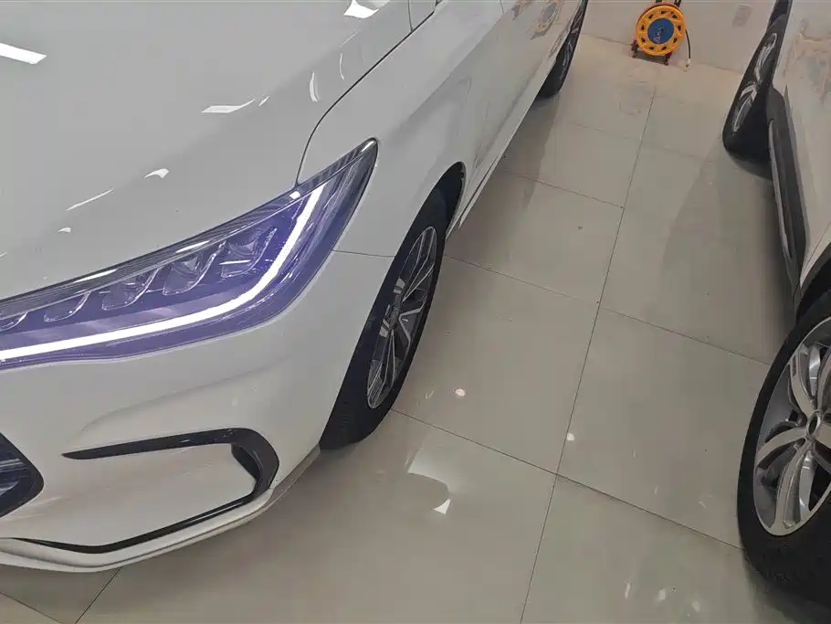 BYD Song MAX 2021 Upgrade 1.5T Automatic Luxury Edition 6-Seater фото 5