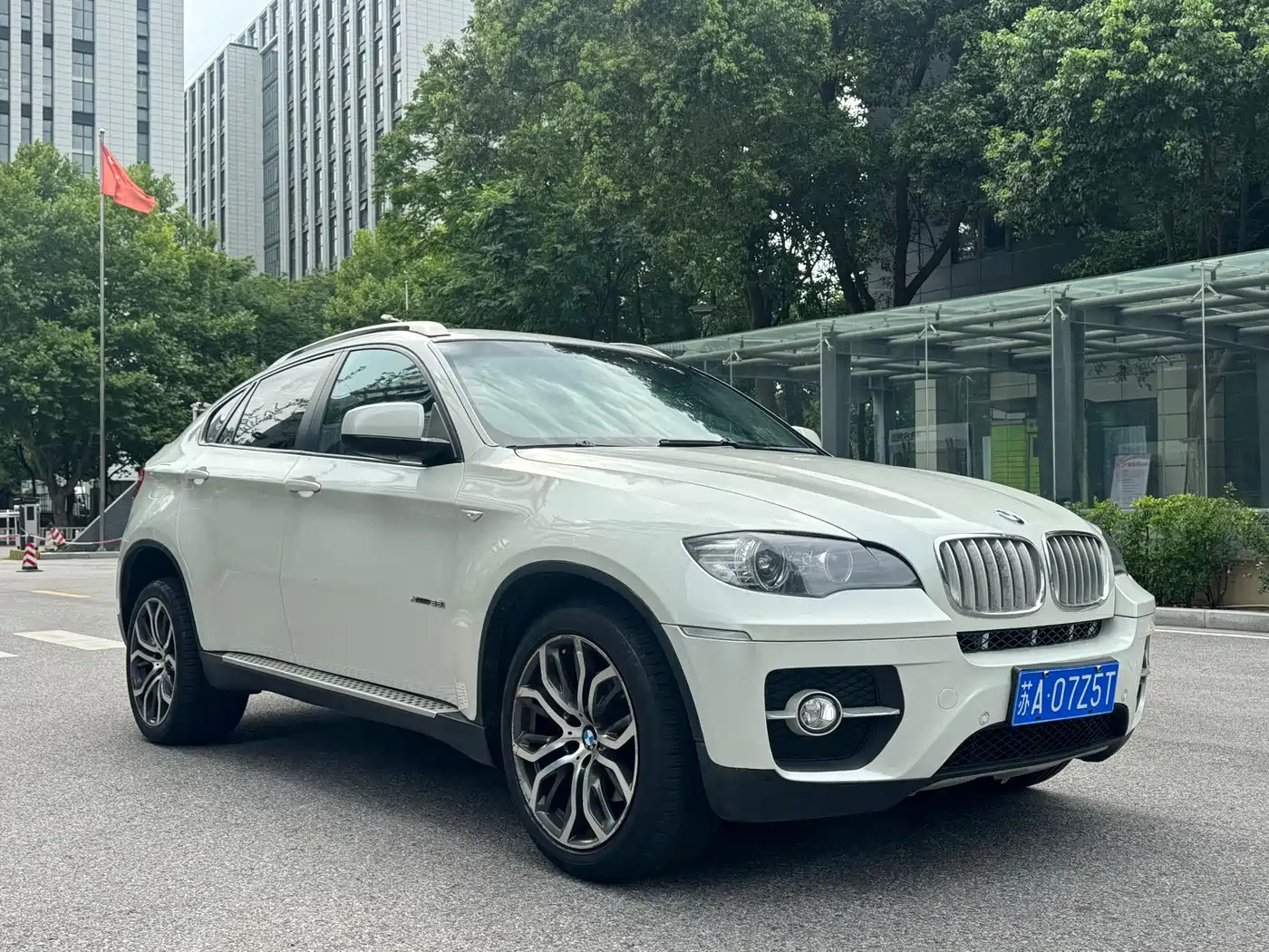 Фото 8 - BMW X6