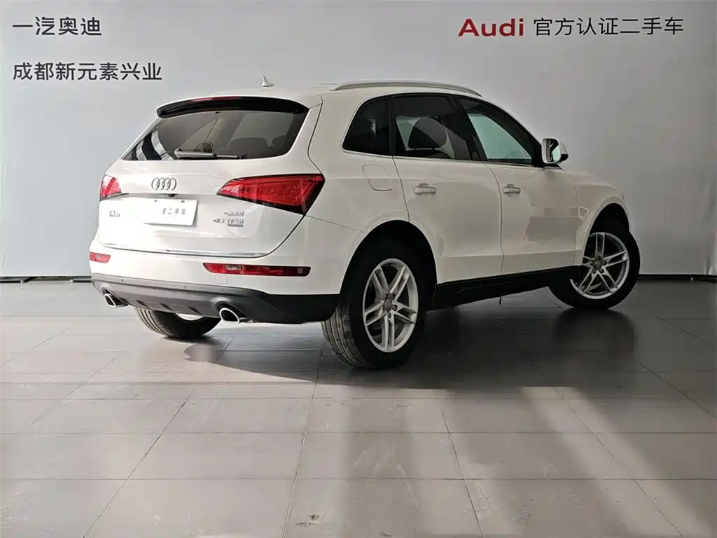 Audi Q5 2016 40 TFSI Comfort Model фото 4