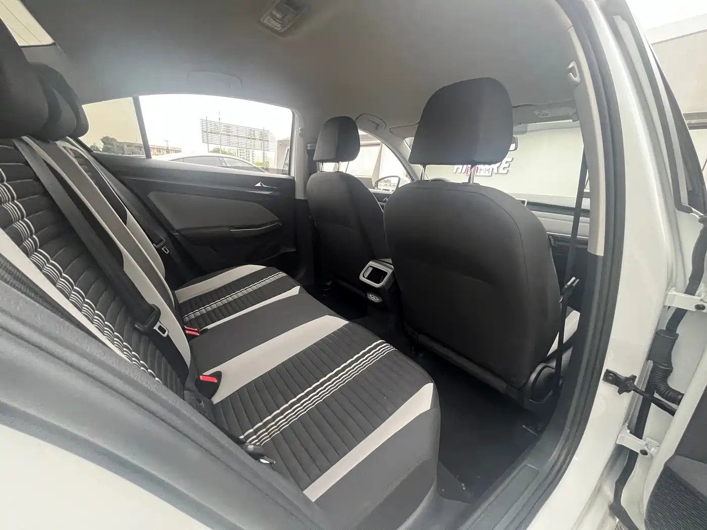 Volkswagen Bora 2023 200TSI DSG Comfort Edition фото 8