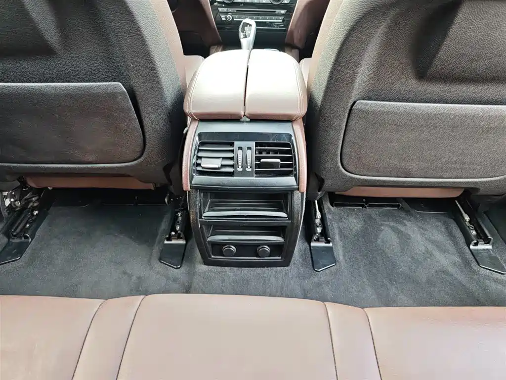 BMW X5 (Import) 2017 xDrive28i фото 26