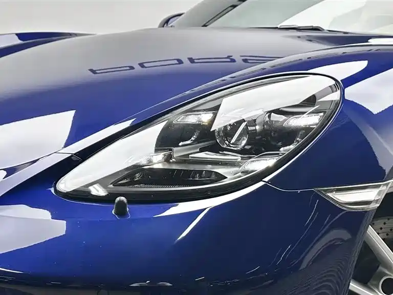 Porsche 718 2025 2022 Spyder 2.0T