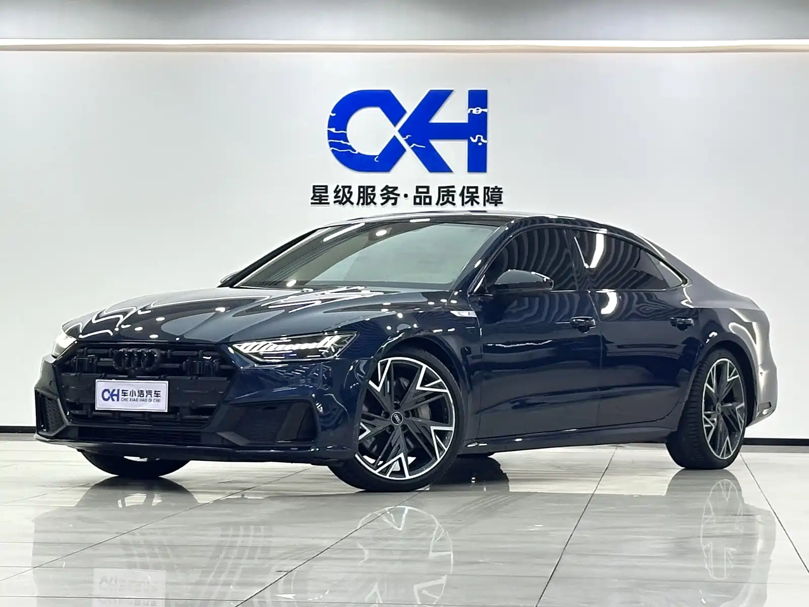 Фото 1 - Audi A7L