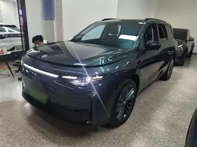 Leapmotor C16