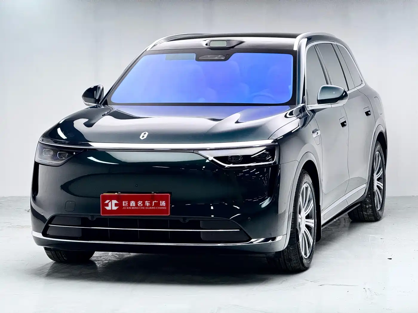 AITO Wenjie AITO M8 2025 Model Extended Range Max+ Edition 53.4kWh 6-Seater