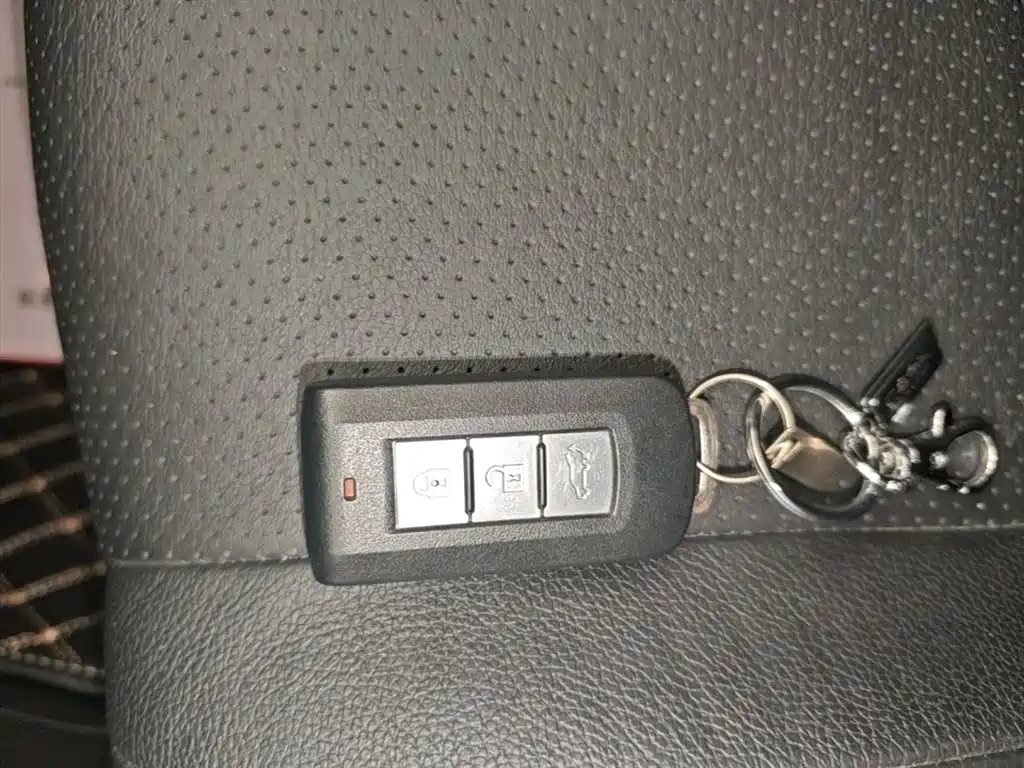 Mitsubishi Outlander 2018 2.4L 4WD Elite Edition 5-seater фото 9