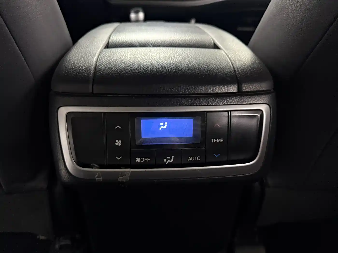 Toyota Highlander 2018 2.0T 4WD Luxury 7-seater China VI фото 21
