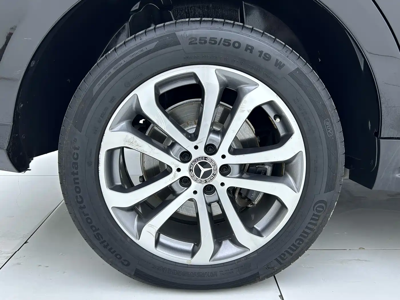 Mercedes-Benz GLE 2017 GLE 320 4MATIC Luxury фото 25
