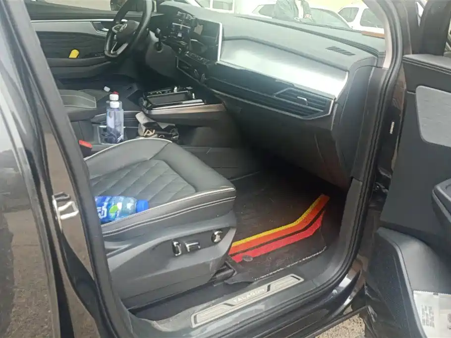 Volkswagen Talagon 2022 530TSI 4WD Flagship Victory Pro Edition 7-Seater фото 8