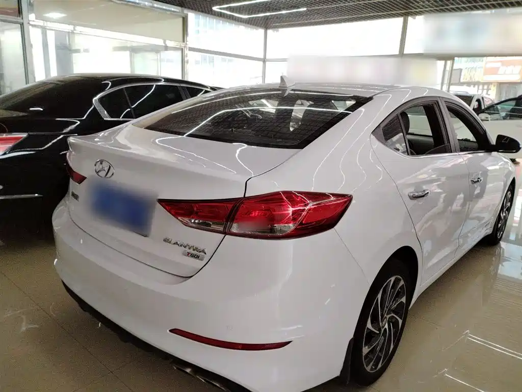 Hyundai Elantra 2019 1.4T Dual-clutch XuanDong·Vitality Type фото 5