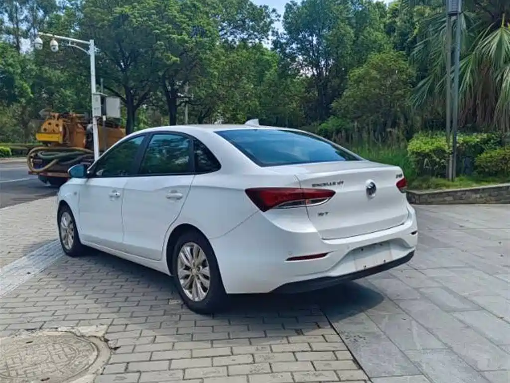 Buick Excelle 2019 15T DCT Connected Elite Type China VI фото 5