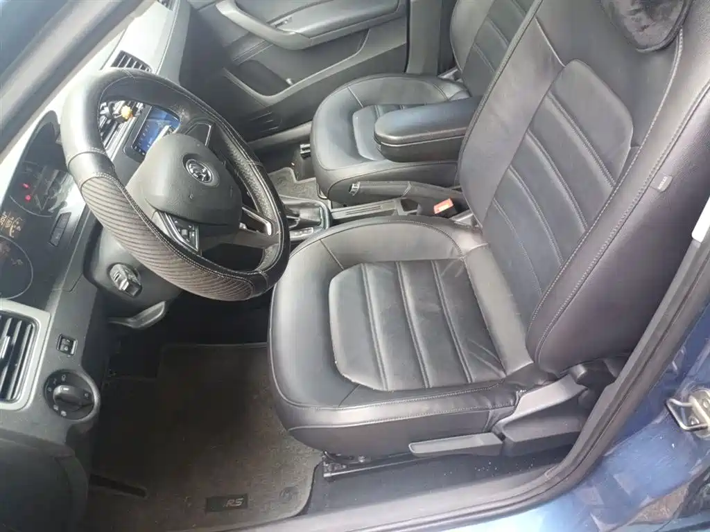 Škoda Skoda Rapid Spaceback 2014 1.6L Automatic致享版 фото 8