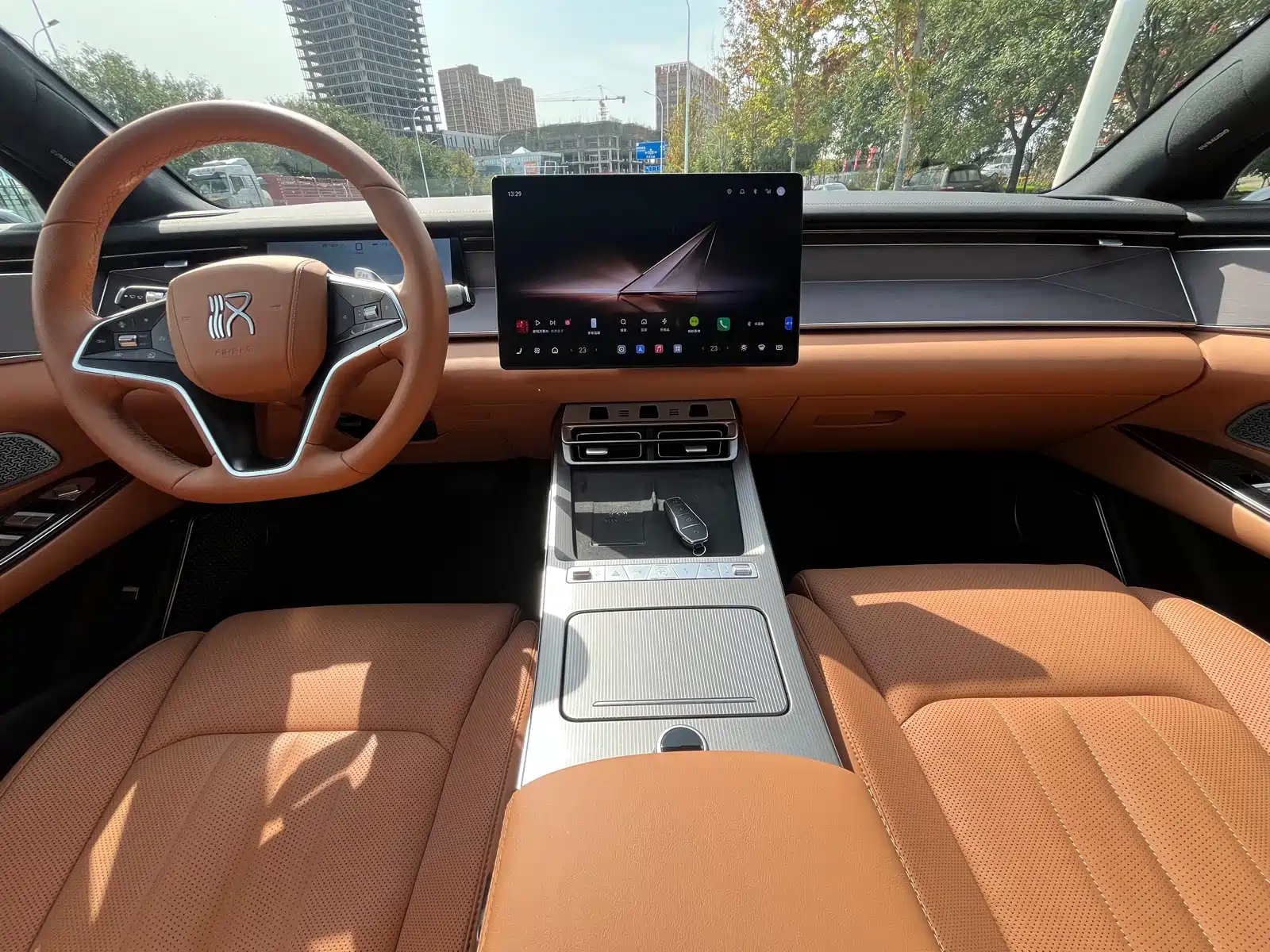 Фото 9 - BYD Han L