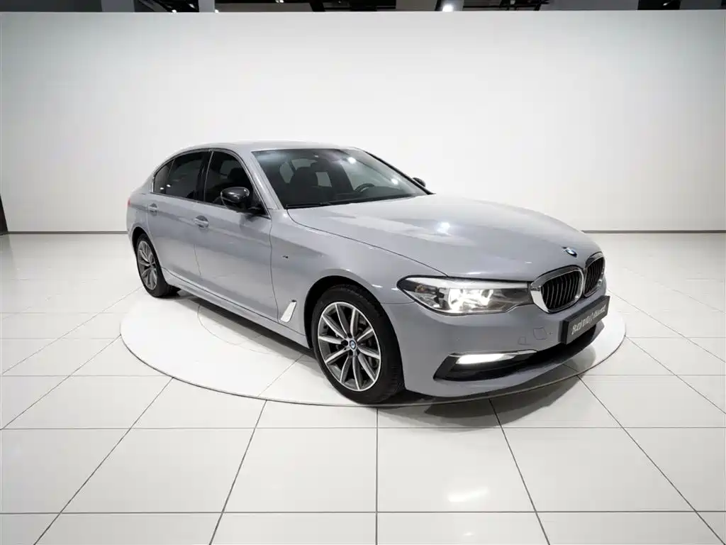 BMW 5 Series 2018 528Li Launch Special Edition фото 22