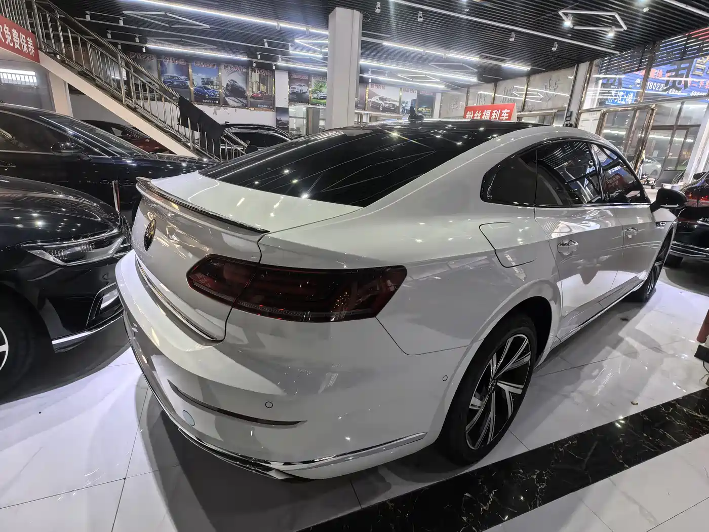 Volkswagen FAW-Volkswagen CC 2019 330TSI Charming Appearance (China V) фото 14