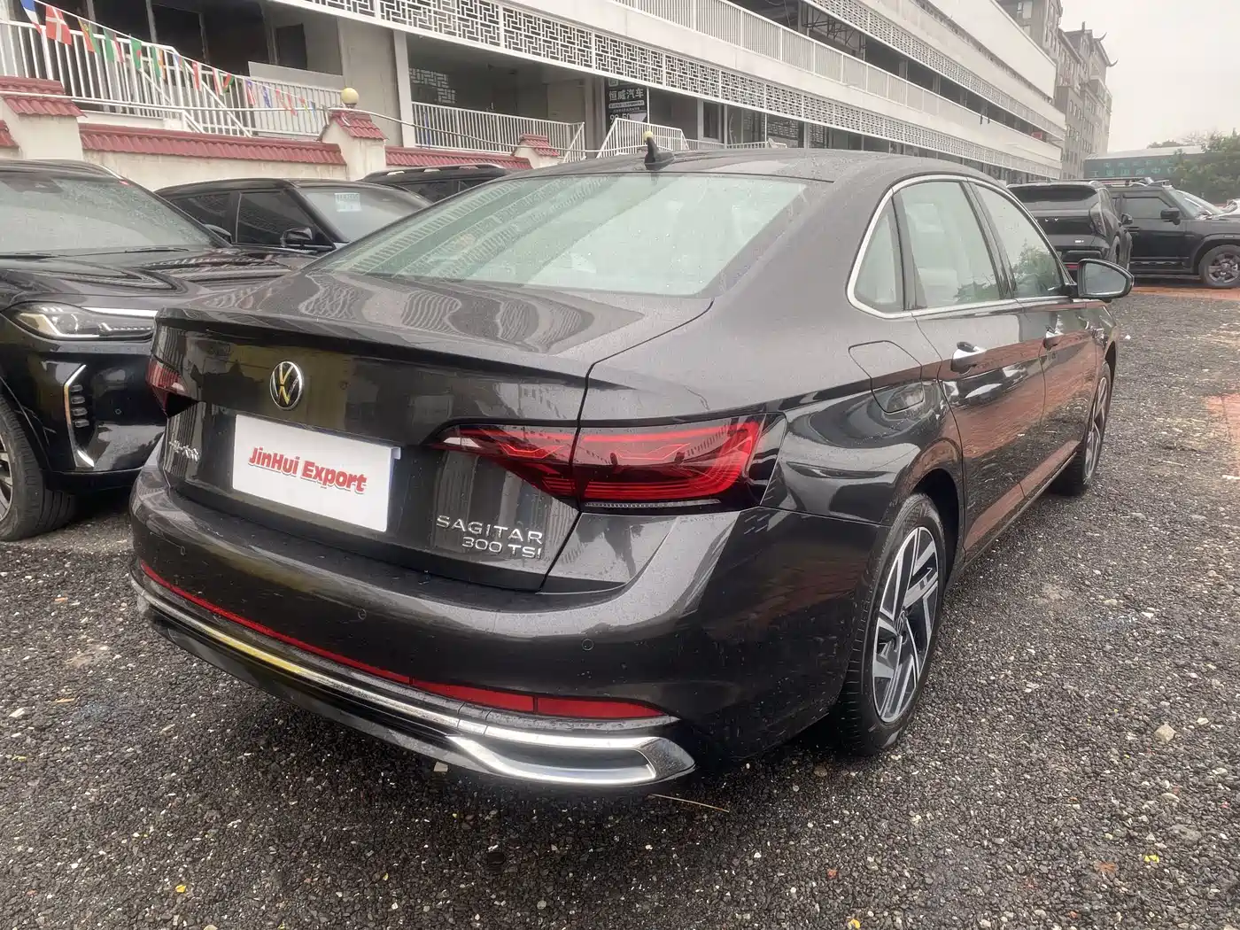 Volkswagen Sagitar 2024 300TSI DSG Surpass Edition фото 4