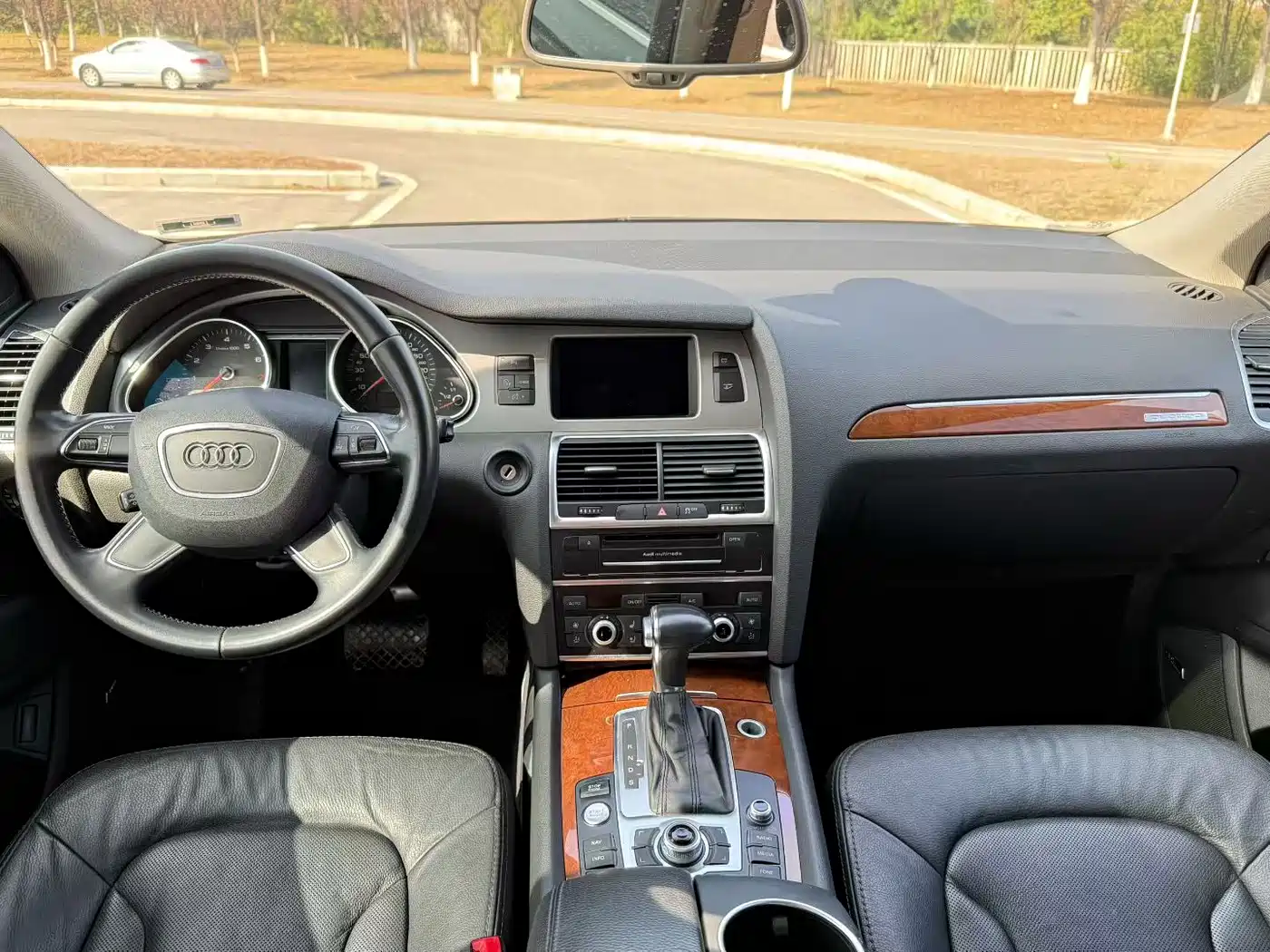 Audi Q7 2015 40 TFSI Classic Edition фото 9