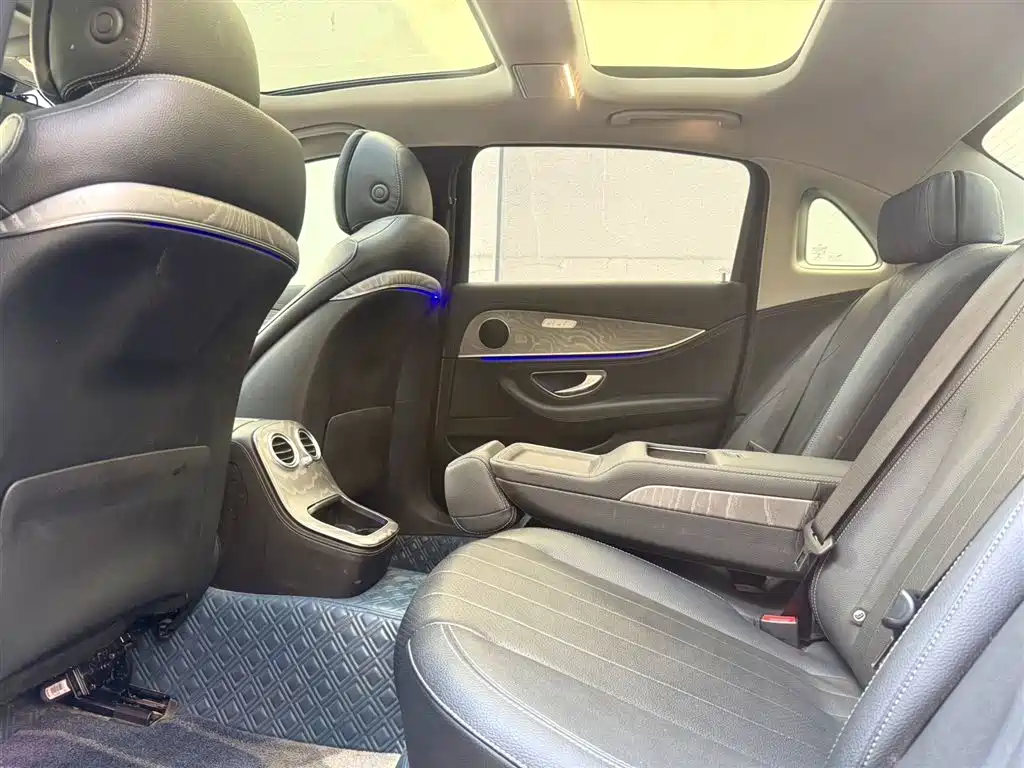 Mercedes-Benz E-Class 2021 E 260 L 4MATIC фото 6