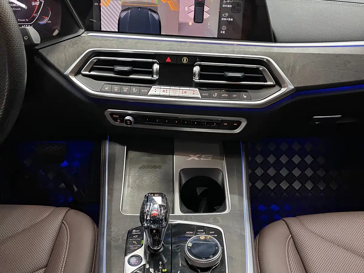 Фото 6 - BMW X5