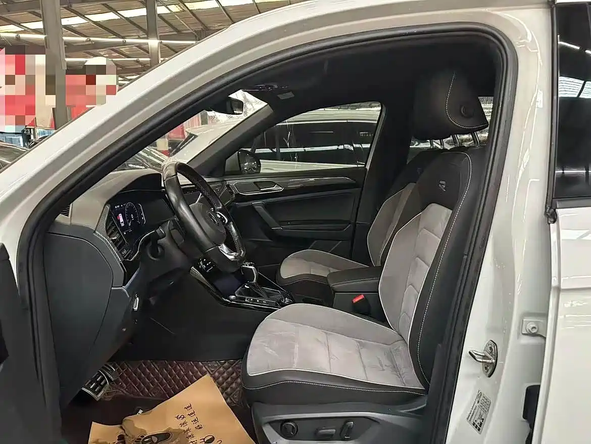 Volkswagen Tayron 2021 380TSI 4WD R-Line Smart Connect фото 7