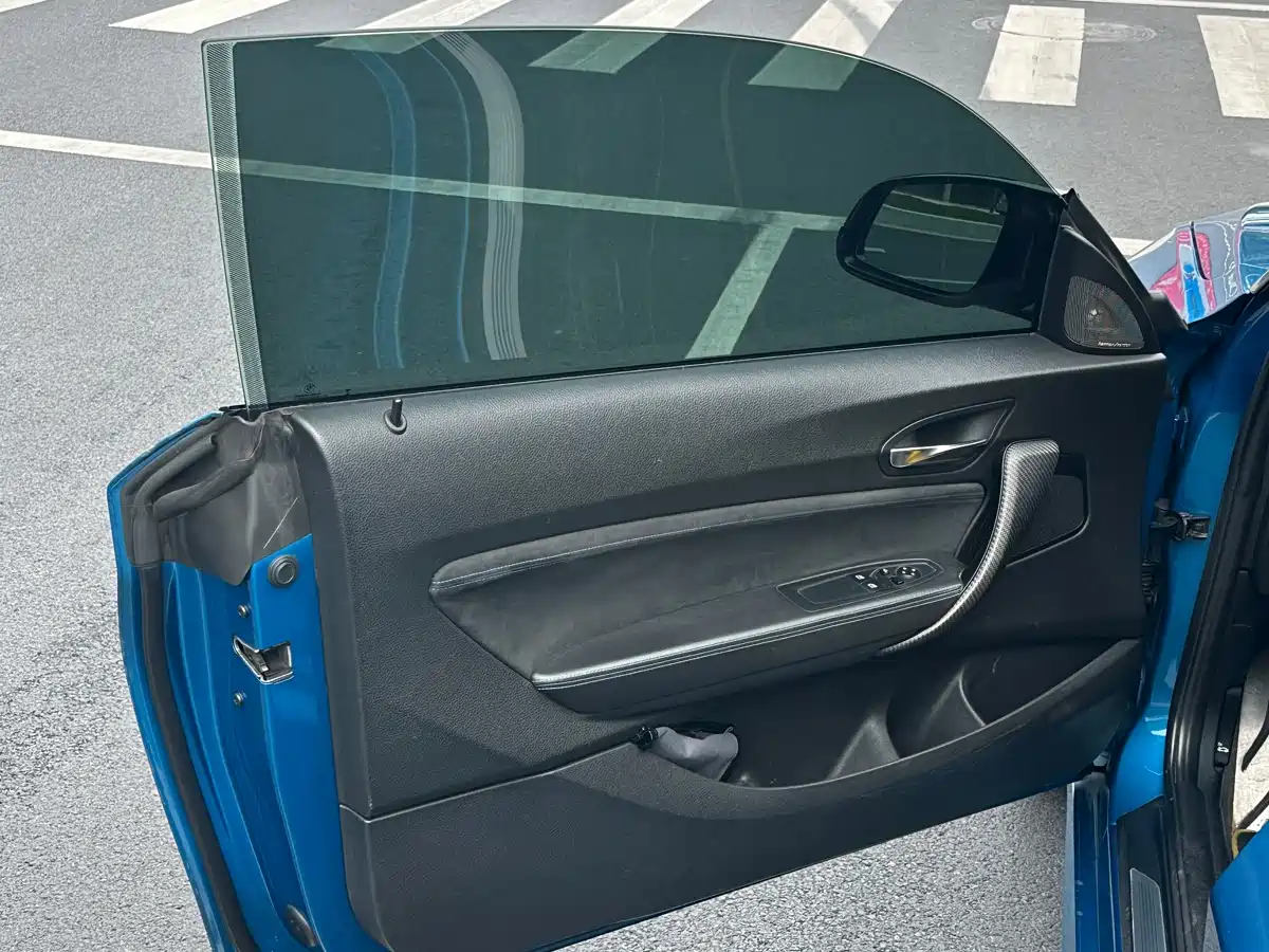 BMW M2 2016 M2 фото 15