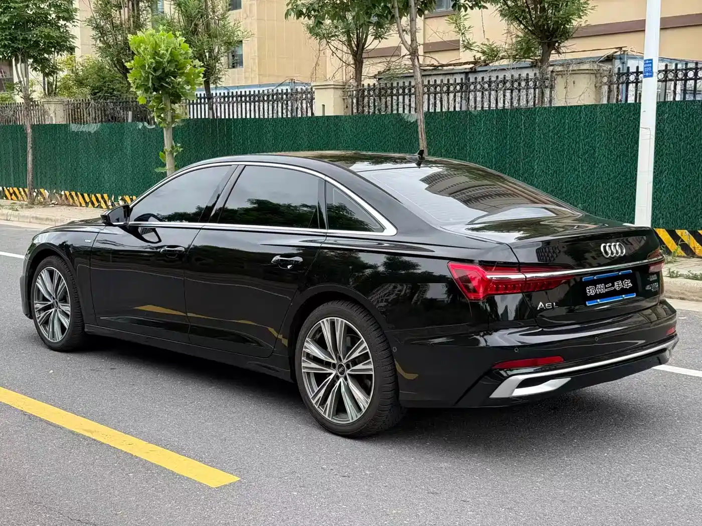 Audi A6L 2023 45 TFSI quattro Premium Dynamic фото 9