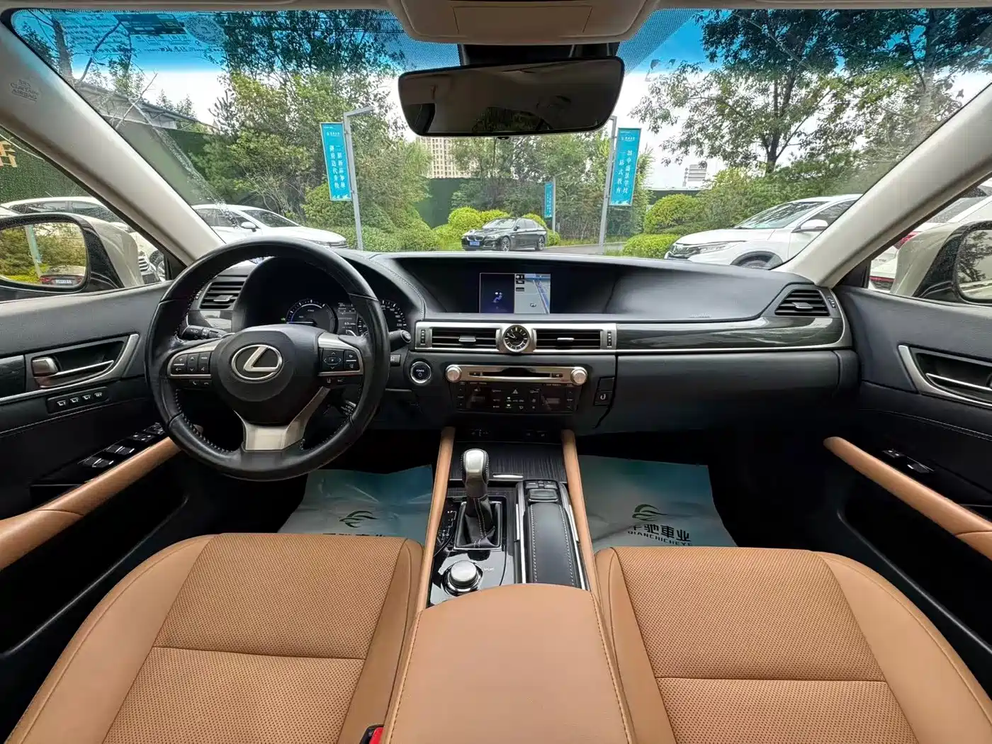 Lexus GS 2018 2016 300h Leading Edition
