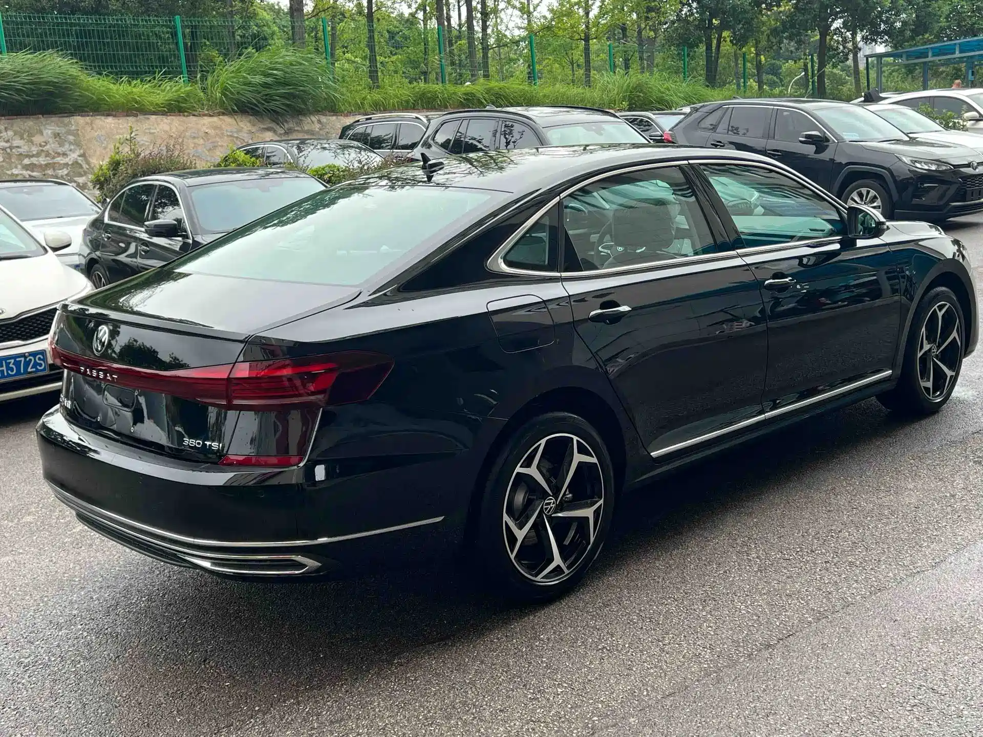 صورة 8 - Volkswagen Passat