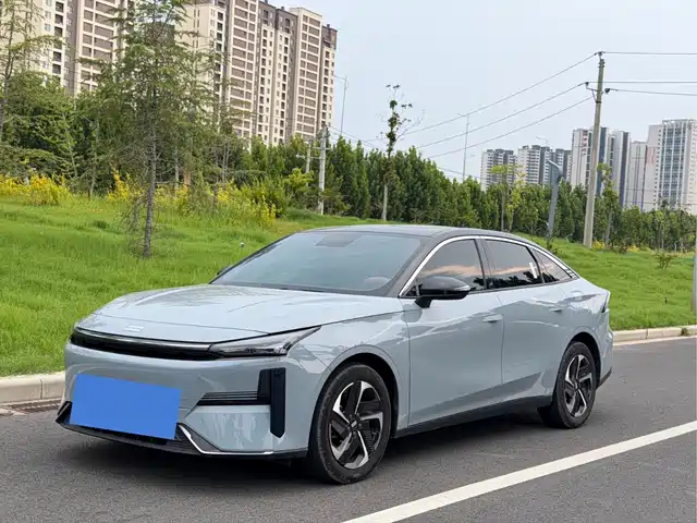  Geely Galaxy Galaxy L6 2024 125km PLUS Soaring Dragon Edition
